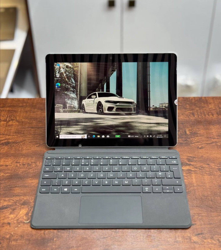 لپ تاپ استوک Microsoft Surface Go 2 | Intel Core m3-8100Y | رم 8GB | SSD 128GB | Intel UHD Graphics