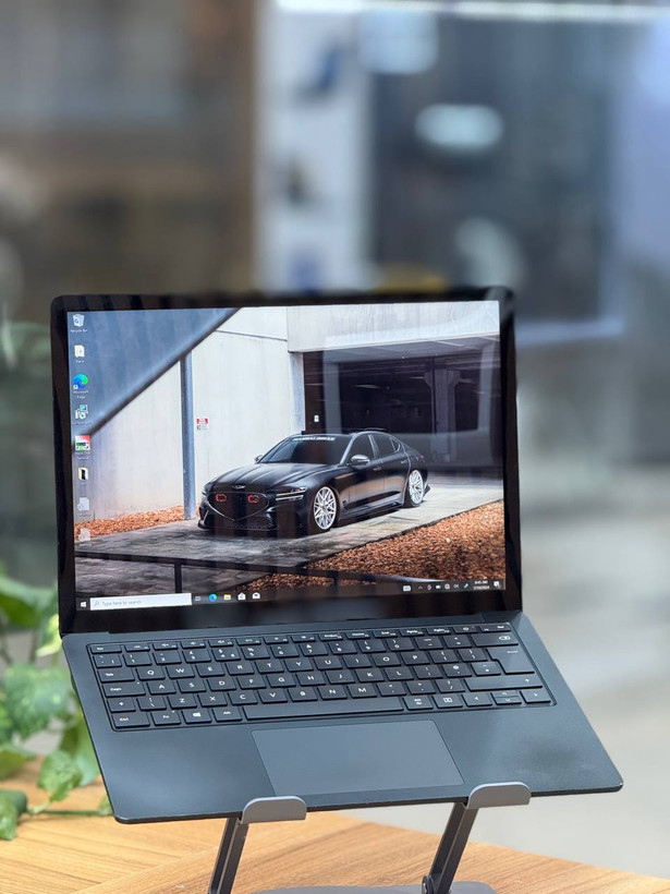 لپ تاپ استوک مایکروسافت Surface Laptop 4 | Core i7-1185G7 و Ryzen 5 نسل پنجم | رم 8GB و 16GB | SSD 256GB | Intel Iris Xe و Radeon
