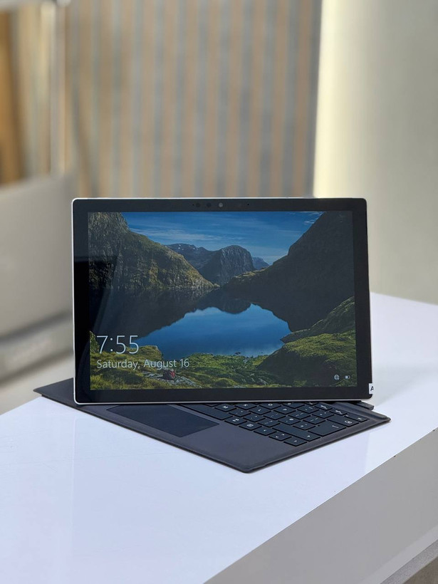 لپ تاپ استوک مایکروسافت Surface Pro 7 Plus سیم کارت خور | Core i5-1135G7 | رم 8GB | SSD 256GB | Intel Iris Xe