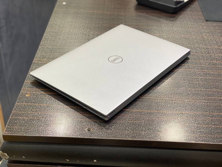 لپ تاپ استوک Dell Precision 5560 | Core i7-11850H | رم 16GB | SSD 512GB | NVIDIA T1200 4GB