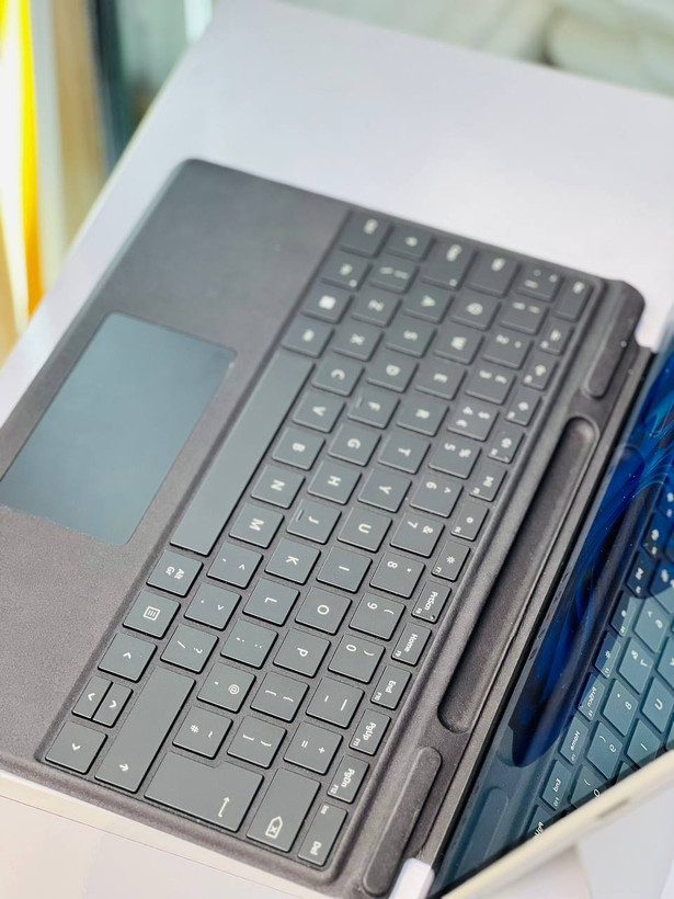 لپ تاپ استوک Microsoft Surface Pro 9 | Core i5-1245U | رم 16GB | SSD 256GB | Intel Iris Xe