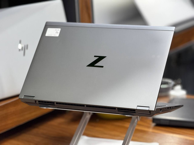 لپ تاپ استوک HP ZBook Fury 15 G8 | Core i7-11850H | رم 16GB | SSD 512GB | RTX A3000 6GB