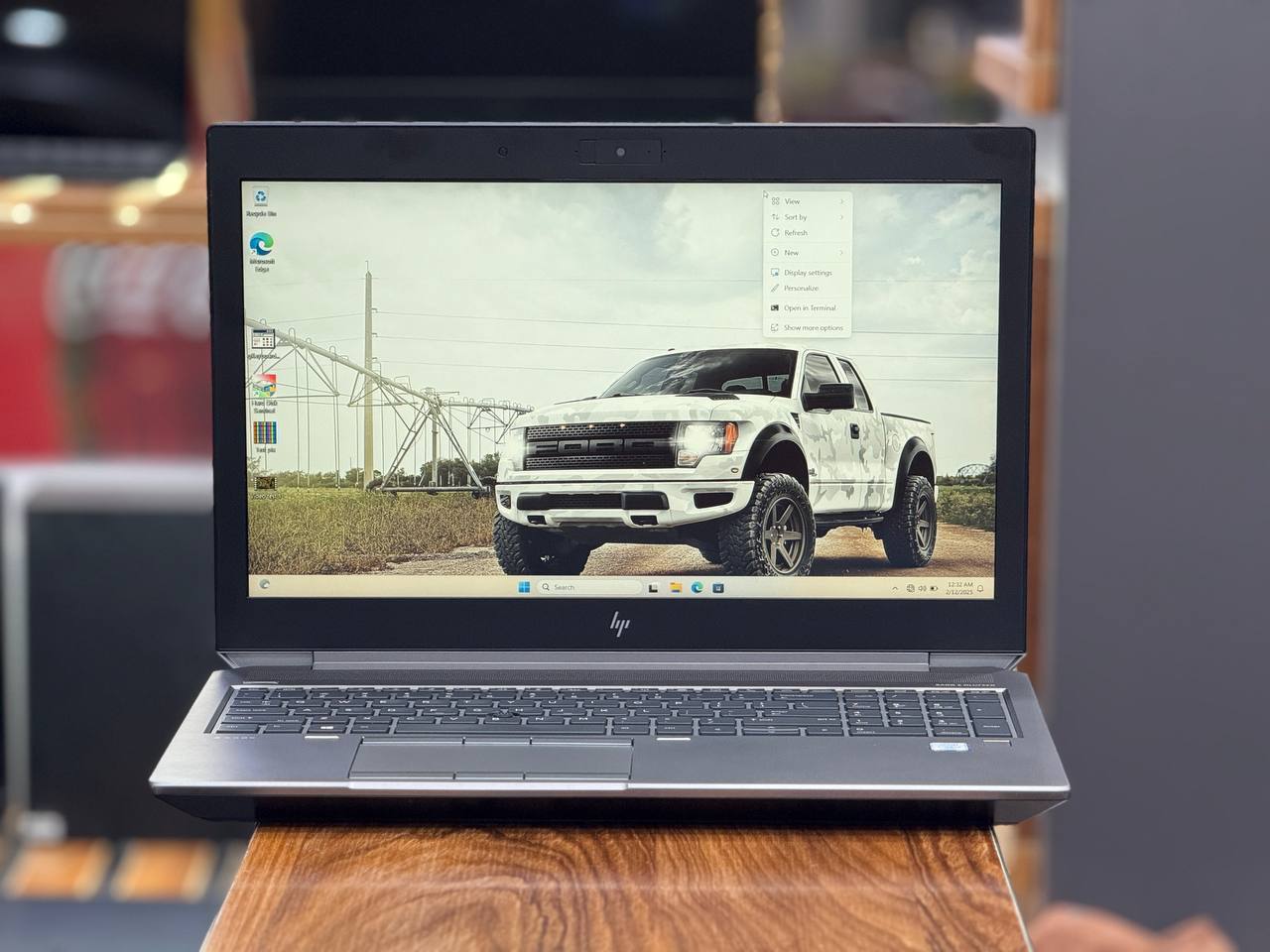 لپ تاپ استوک HP ZBook 15 G5 | Core i7-8850H | رم 16GB | SSD 512GB | گرافیک NVIDIA Quadro P2000 4GB