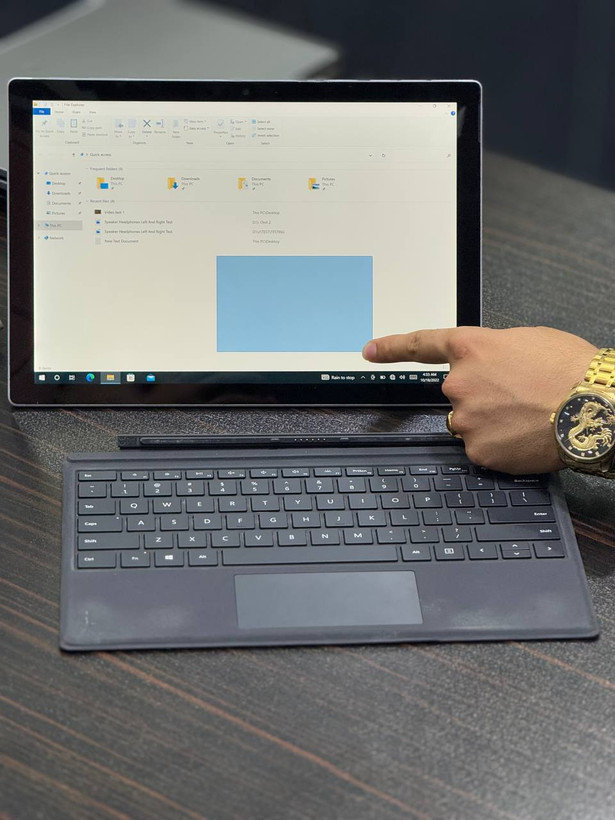 لپ تاپ استوک Microsoft Surface Pro 6 | Core i7-8650U | رم 16GB | SSD 512GB | Intel UHD Graphics