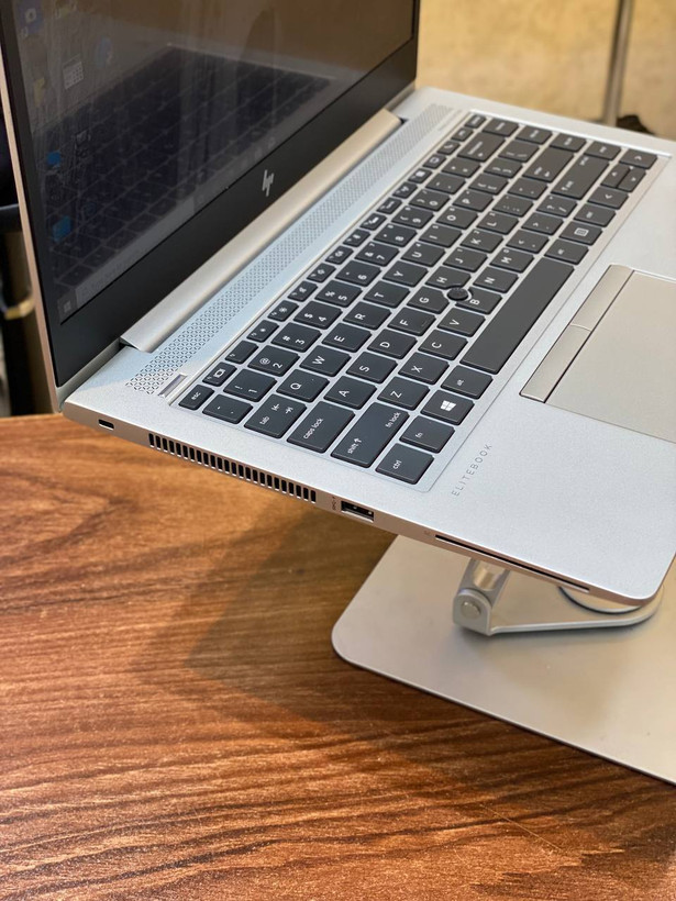 لپ تاپ استوک HP EliteBook 745 G6 | Ryzen 3 3300U | رم 8GB | SSD 256GB | Radeon Vega 6
