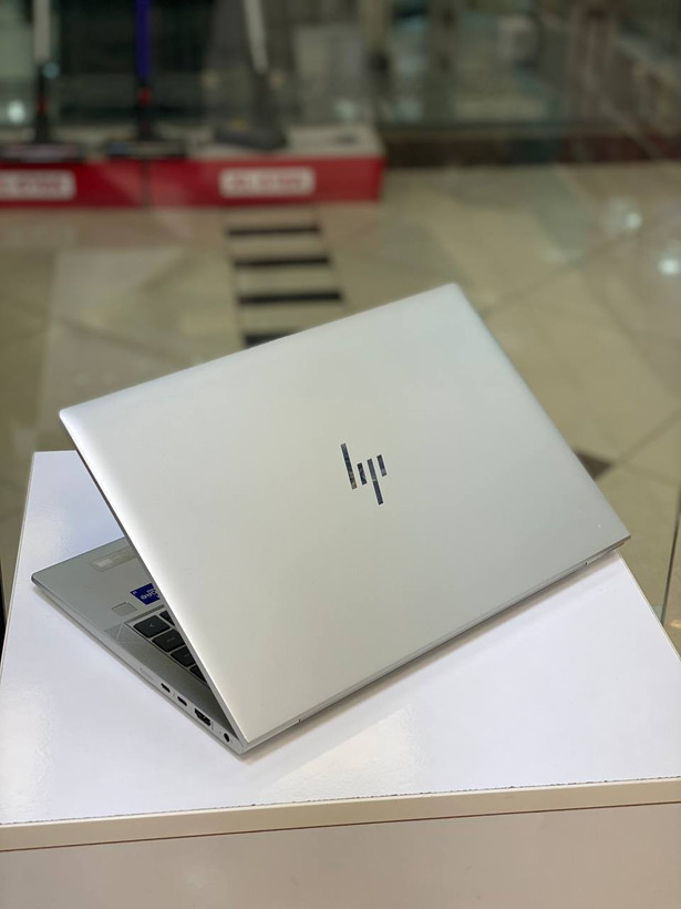 لپ تاپ استوک HP EliteBook 840 G9 | Core i5-1245U | رم 8GB | SSD 256GB | Intel Iris Xe Graphics