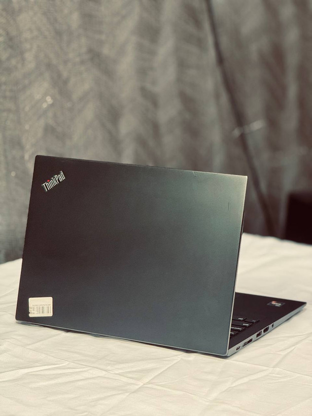 لپ تاپ استوک Lenovo ThinkPad T495s | Ryzen 5 3500U | رم 8GB | SSD 256GB | AMD Vega 8
