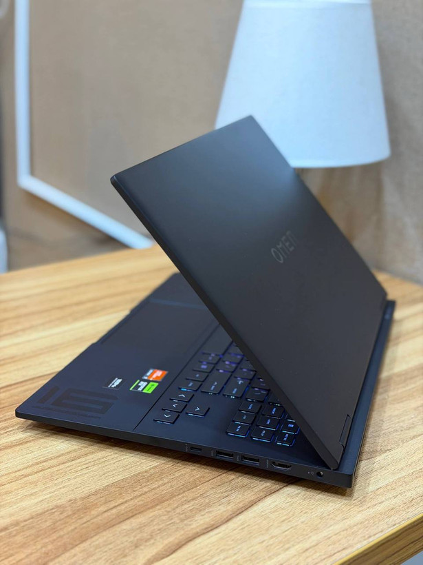 HP OMEN 16 | Ryzen 9 8940HX | 32GB | 1TB SSD | RTX 5060 8GB | 16" 2K 240Hz | Open Box
