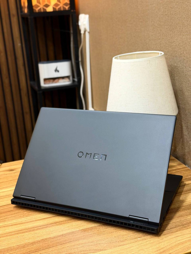 HP OMEN 16 | Ryzen 9 8940HX | 32GB | 1TB SSD | RTX 5060 8GB | 16" 2K 240Hz | Open Box