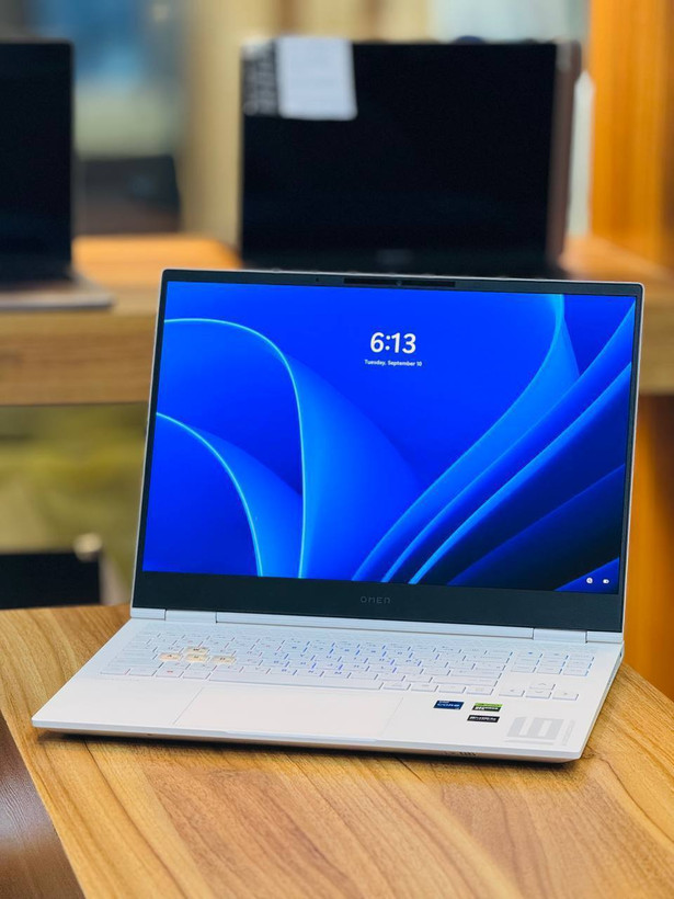 HP OMEN 16 | Ryzen 9 8940HX | 32GB | 1TB SSD | RTX 5060 8GB | 16" 2K 240Hz | Open Box