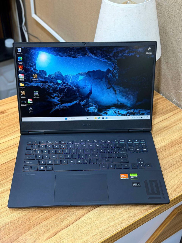 HP OMEN 16 | Ryzen 9 8940HX | 32GB | 1TB SSD | RTX 5060 8GB | 16" 2K 240Hz | Open Box